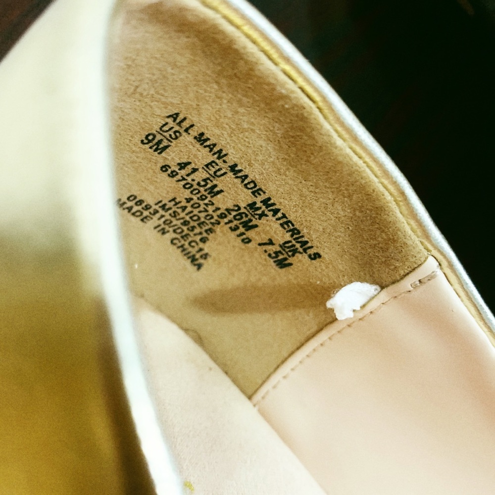 GOLDEN BALLERINAS 9 - Picture 6 of 12
